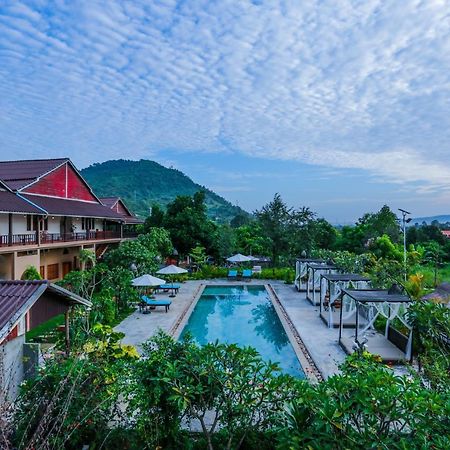 Boreirum Thmorda Hotel Resort Kampot Exterior photo
